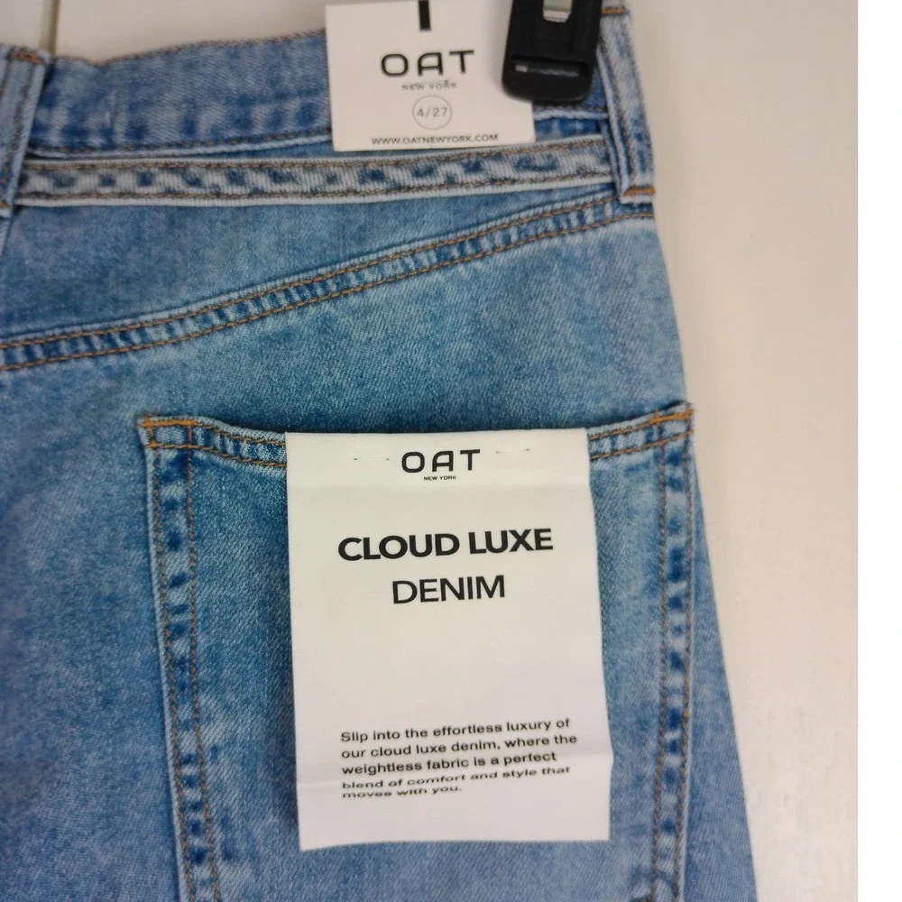 OAT New York Cloud Luxe Mid Rise Loose Straight Jeans Blue Light Wash 4/27 NEW